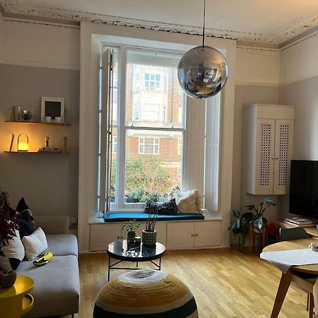 Gorgeous 2 Bedroom Flat In Charming Swiss Cottage London Luaran gambar